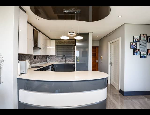 2 BEDROOM APARTMENT FOR SALE IN MORNINGSIDE